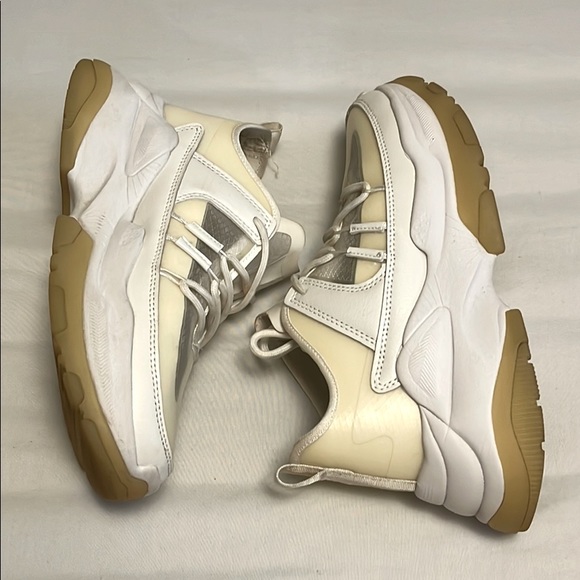 ASOS Chunky Sneaker - Picture 2 of 6